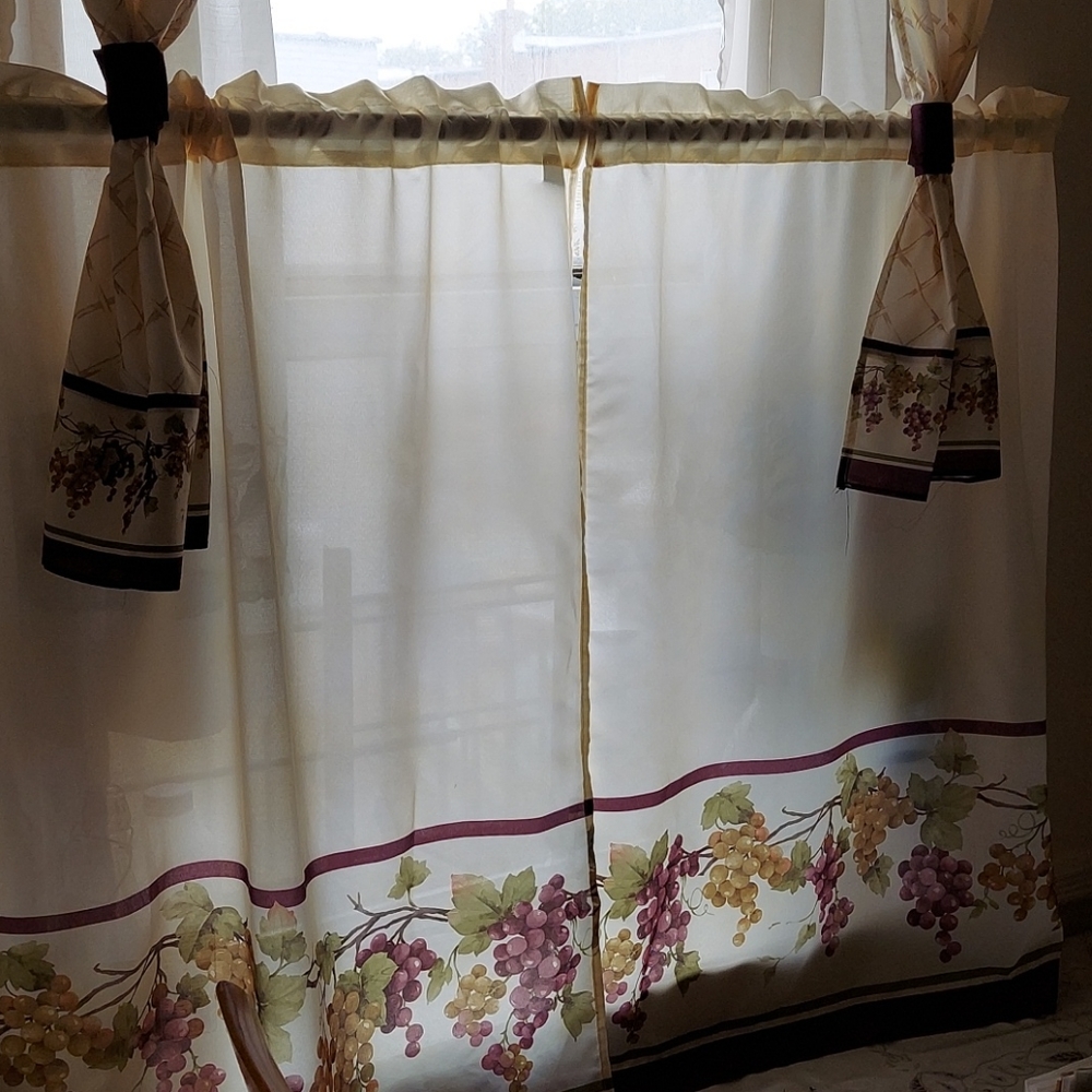 Rod Pocket Kitchen Curtain Set - Picture 5 of 7